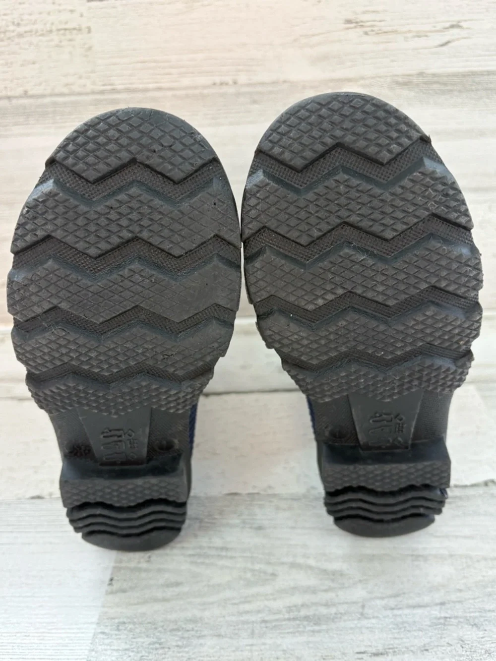 Kamik Girls Size 1 Stomp Pull On Waterproof Rain Snow Boots In Navy